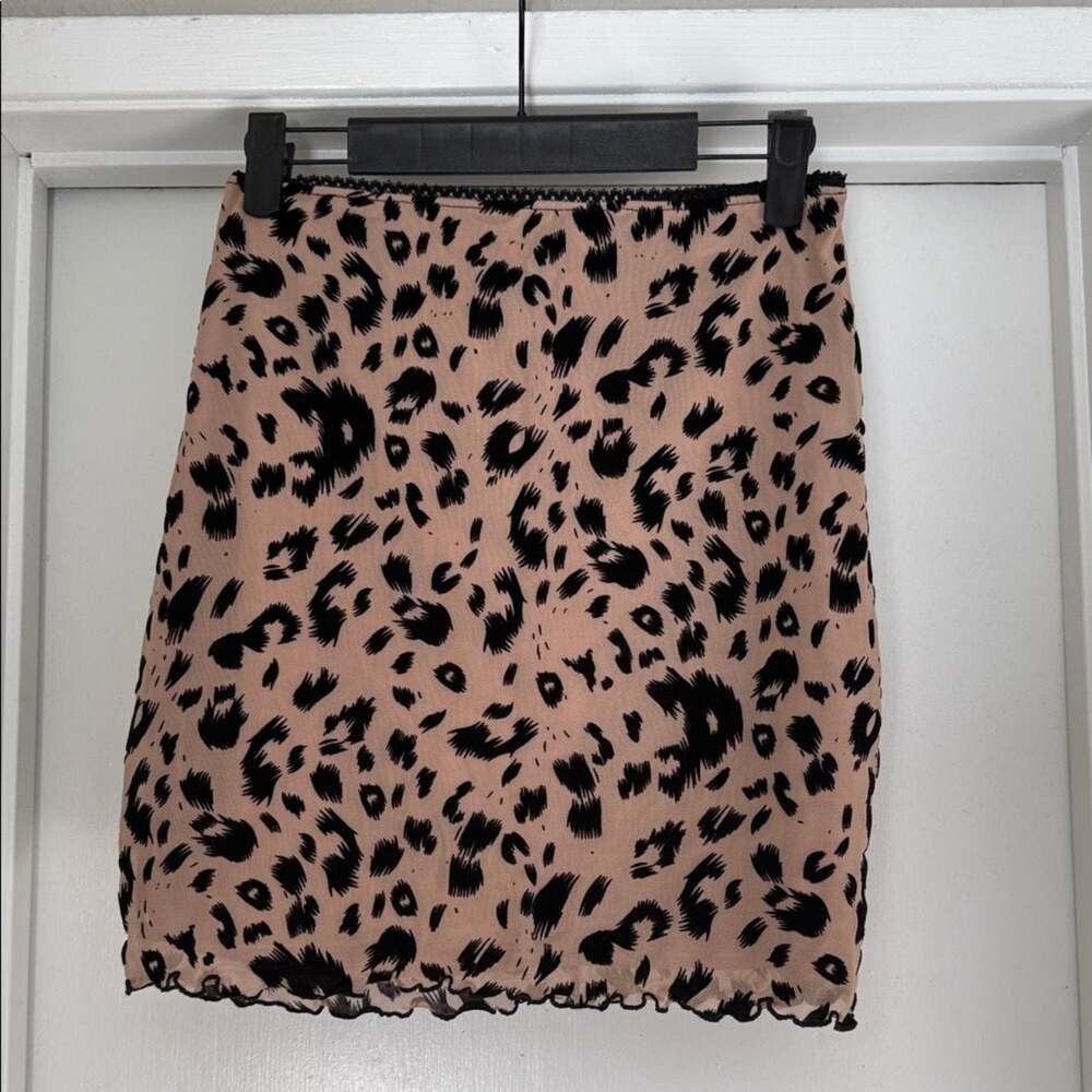 Windsor Leopard Print Mesh Lettuce Edge Mini Skirt Size Large